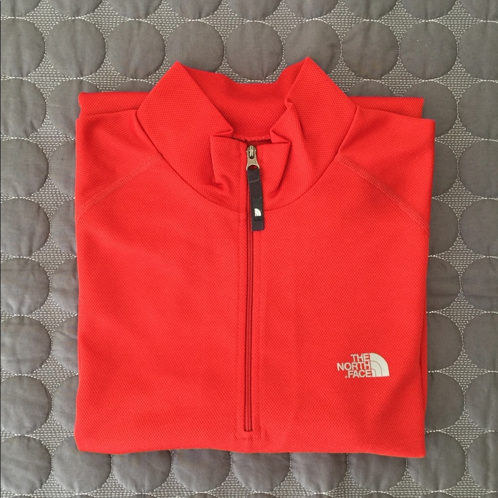 The North Face Men’s Zip-Neck Top